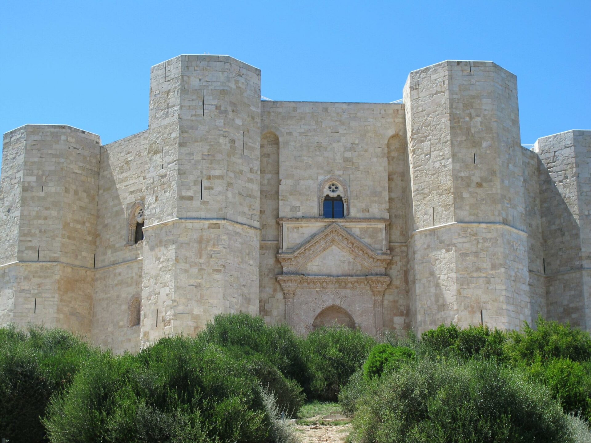 Pouilles - Andria - Castel del Monte