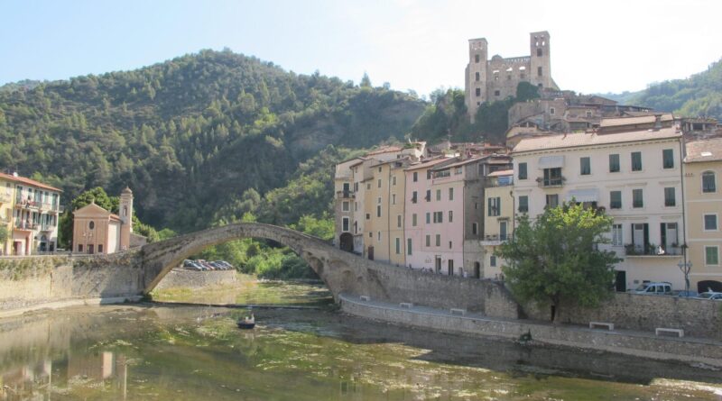 Dolceacqua - Vue du château