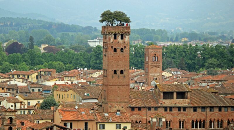LUCCA - Tour Guinigi