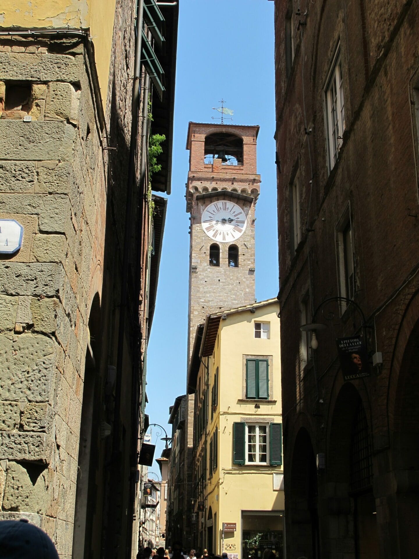 LUCQUES - Tour de l'horloge