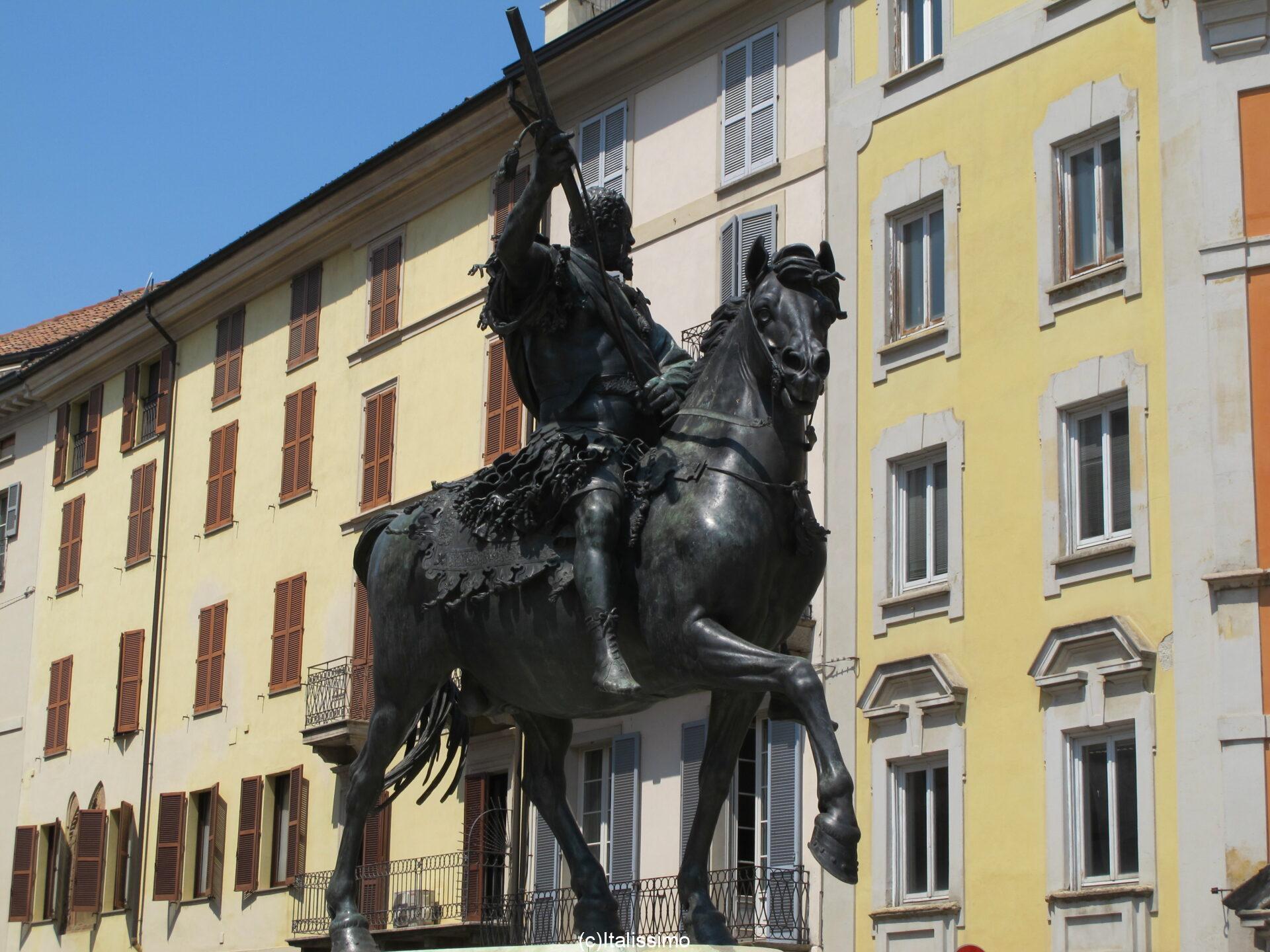 Plaisance - Statue de Ranuccio Farnese