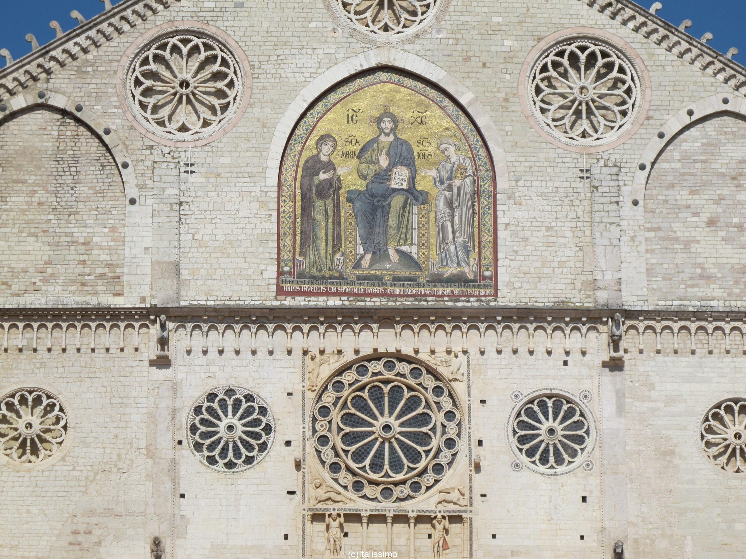 Cathédrale Notre-Dame-de-l'Assomption - Extérieur