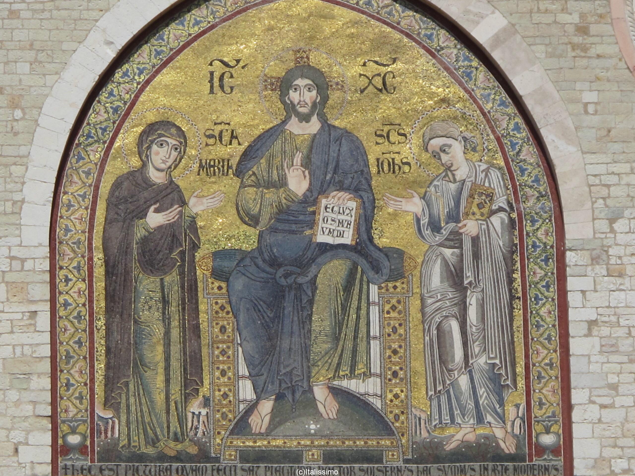 Cathédrale Notre-Dame-de-l'Assomption - Extérieur