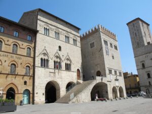 Todi - Palazzo del Popolo