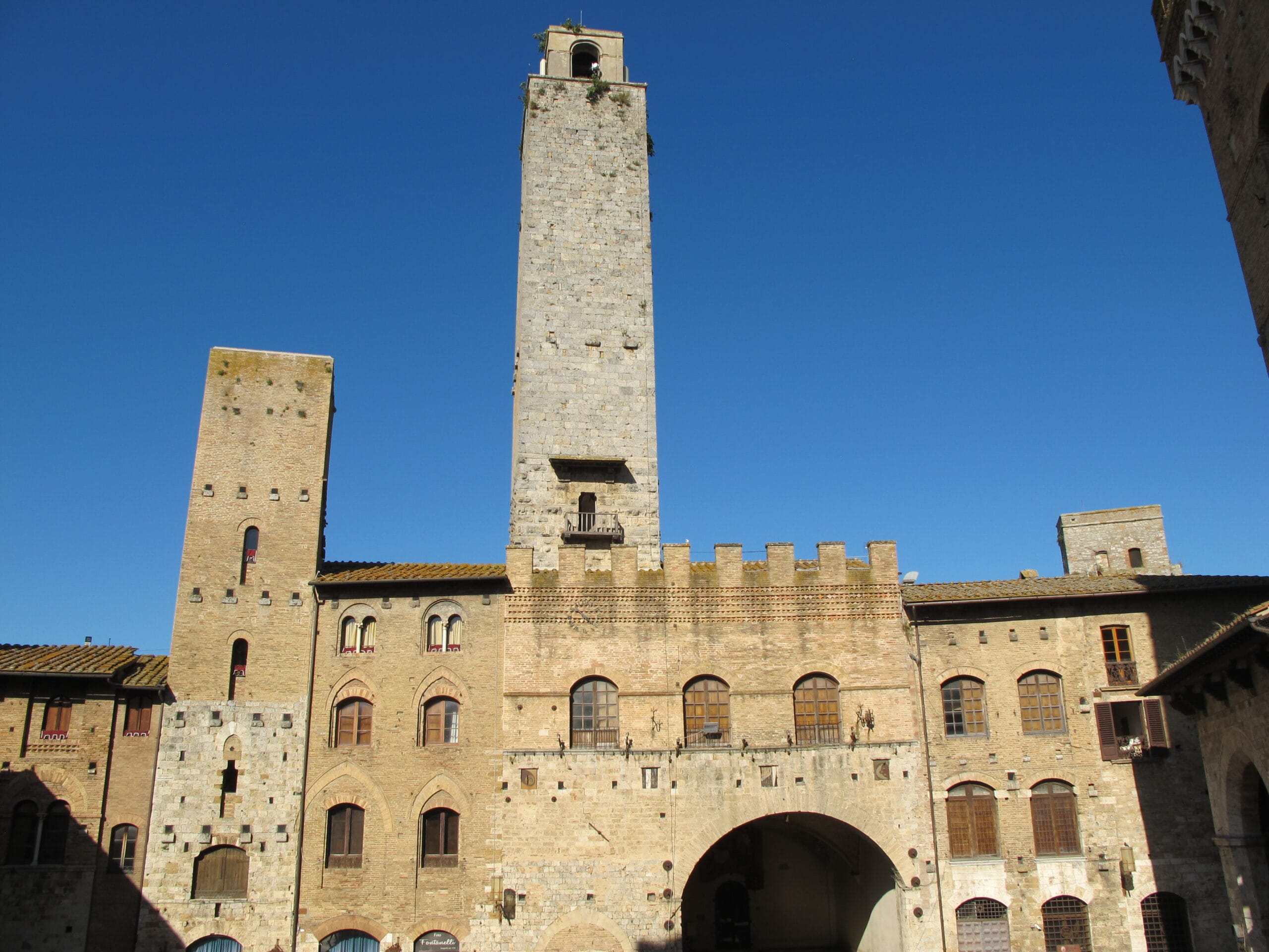 San Gimignano - Les tours de la piazza delle Erbe