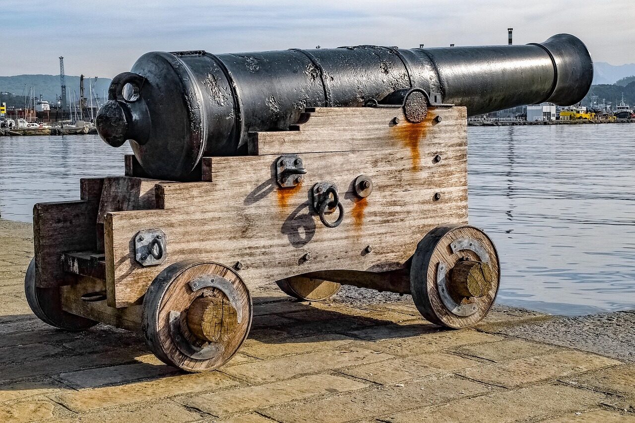 canon, tube, artillerie, militaire, histoire, ancien, antique, La Spezia, Italie